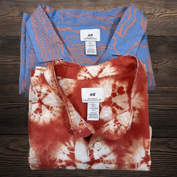 H&M Other - Lot of 2 HM Large Mens Relaxed Fit Short Sleeve Button Down Shirts Blue Red NWOT